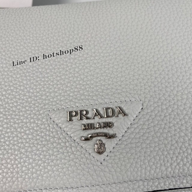 Prada專櫃新款鹿皮紋牛皮肩背女包 1BD314 普拉達雙肩帶全皮翻蓋小挎包 csp1682